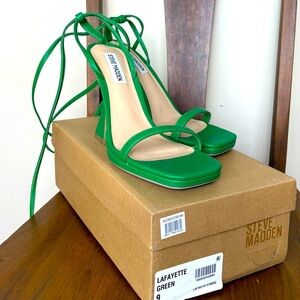 Steve Madden Vibrant Green Strappy Heels size 9